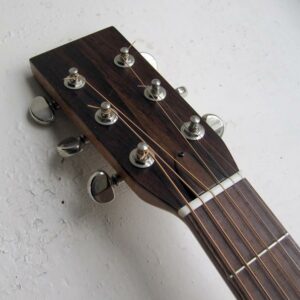 guitare acoustique lutherie guitare en côtes d'armor réparation - construction - formation